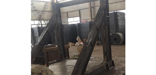 山西皮帶輸送機托輥承載量較大，保養(yǎng)也很重要